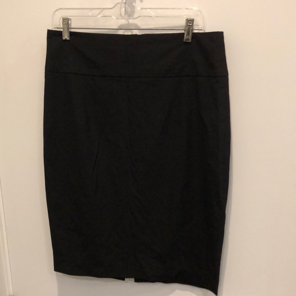Black pencil skirt